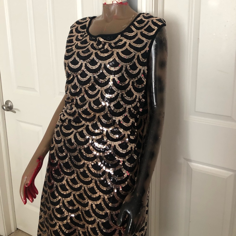 sparkly sequenced dress 🖤